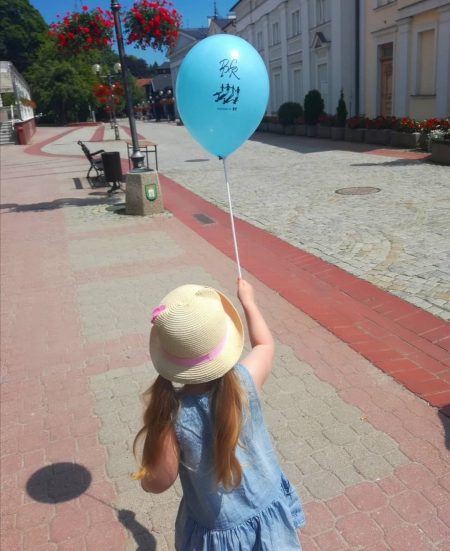 Zbliżają się obchody Dnia Rodzicielstwa Zastępczego